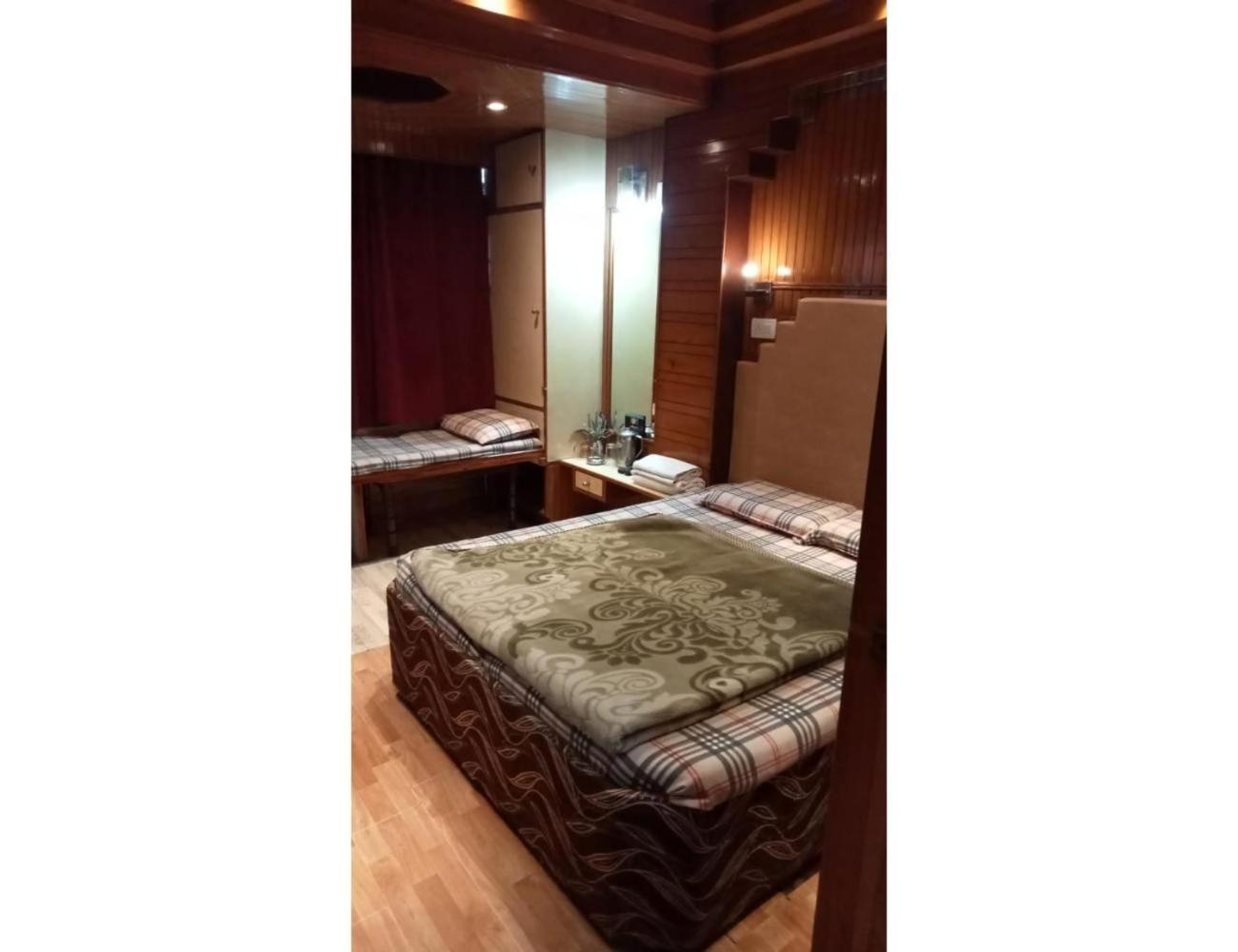 Hotel Doegar, Shimla Dış mekan fotoğraf